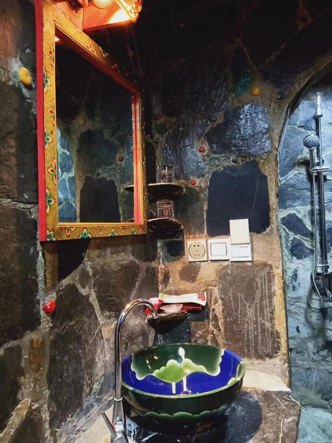 Shambhala Palace Hotel Lhasa Luaran gambar