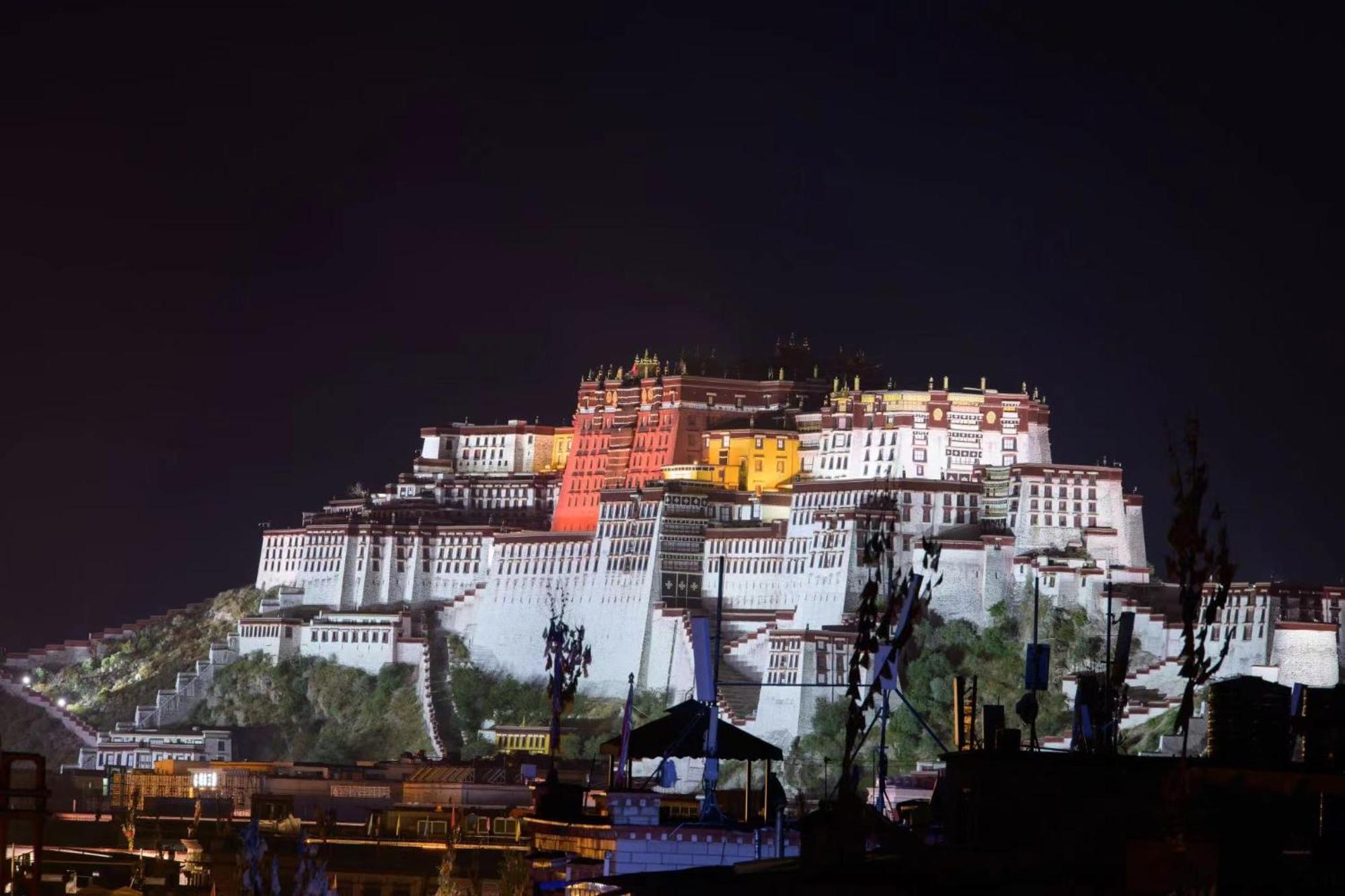 Shambhala Palace Hotel Lhasa Luaran gambar