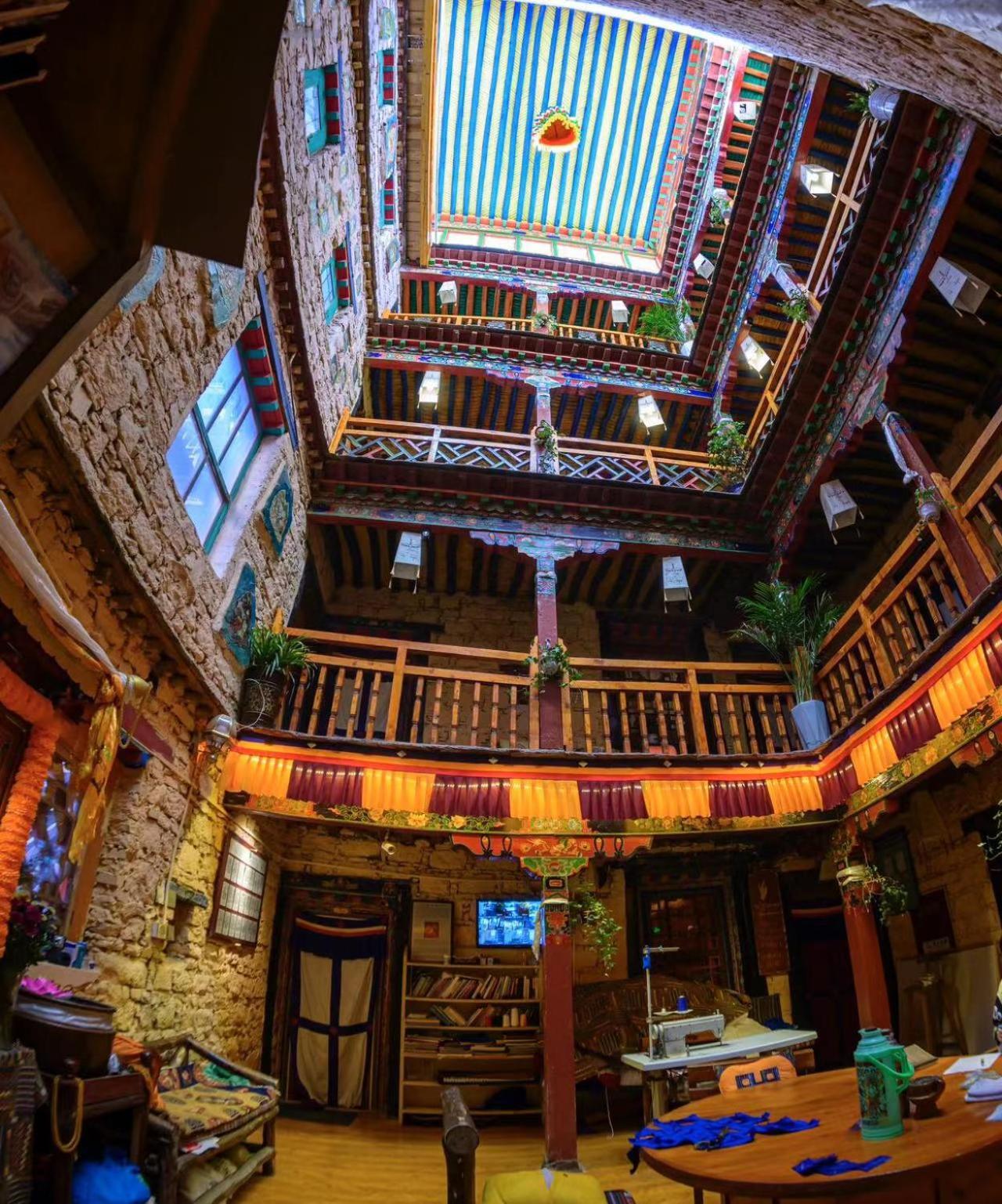 Shambhala Palace Hotel Lhasa Luaran gambar